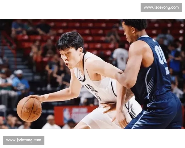 27+6 对 2+1！互换新秀冰火两重天，杨瀚森的 NBA 慢船正起航