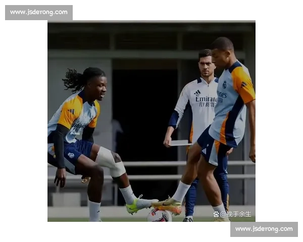 后卫单刀慌了神？足坛那些尴尬瞬间的真相