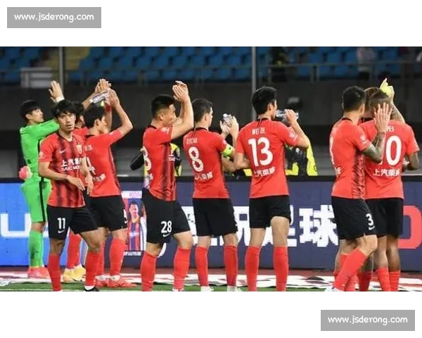 海港暂居榜首：赢了排名，丢了什么？